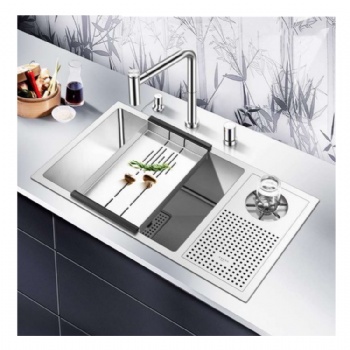 Sinks with glass pitcher rinser